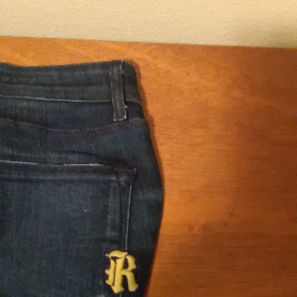Jeans - Picture 3 of 3